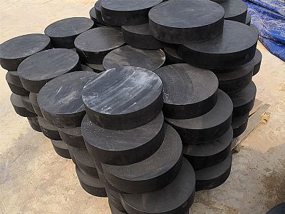 苏仙区板式橡胶支座由若干层橡胶片与薄钢板经加压硫化